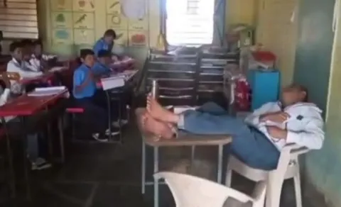 Maharashtra Teacher Naps Snores For 30 Minutes In Class Full Of Children7
