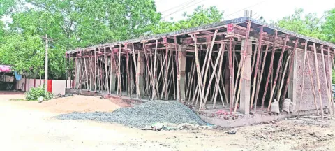 కాంప్