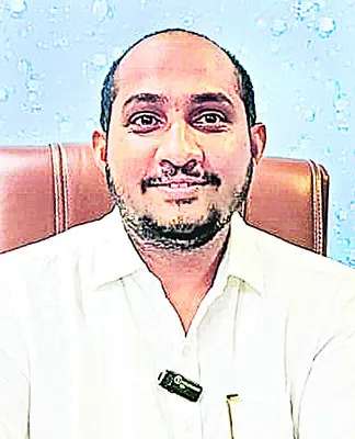 వైఎస్సార్‌ మెడికల్‌ కళాశాల పనులు పూర్తి చేయాలి 