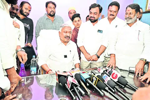 రైతులకు గిట్టుబాటు ధర కల్పించాలి 
