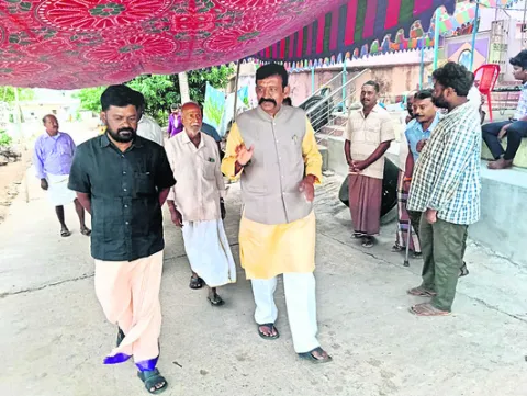 ప్రజా సమస్యలను గాలికి వదిలేసిన బాబు 