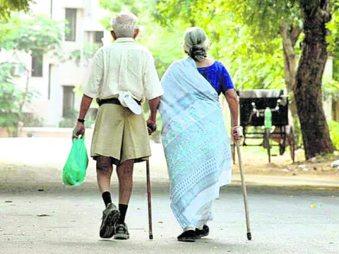 అర్హులా.. అనర్హులా!