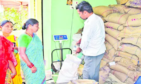 రేషన్‌ బియ్యం ప్లీజ్‌