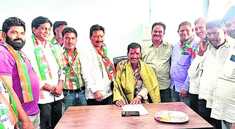 ‘ప్రజల్లోకి తీసుకెళ్లాల్సిన బాధ్యత కార్యకర్తలదే’