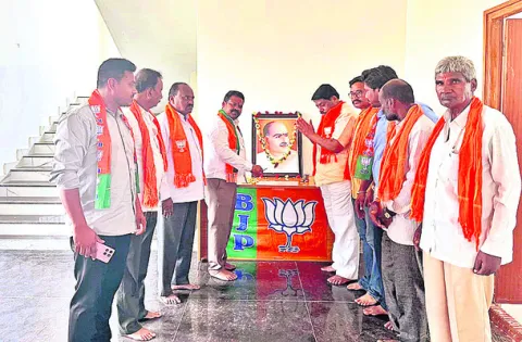 శ్యామప్రసాద్‌ ముఖర్జీ   ఆశయాలు కొనసాగిద్దాం
