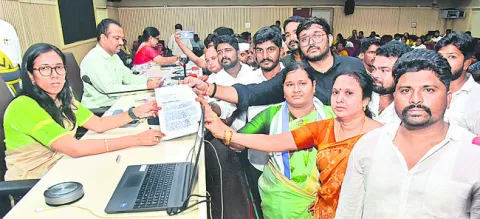 ఆగ్ర హం
