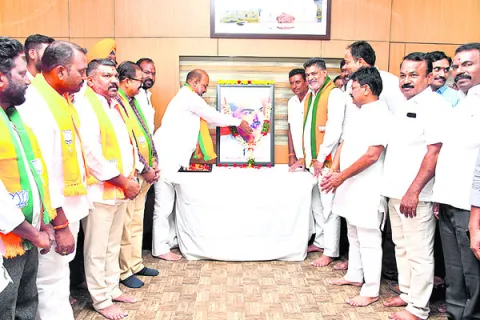 అసలు సిసలైన హీరో శ్యామాప్రసాద్‌