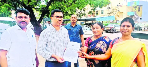లేబర్‌ కోడ్‌లు రద్దు చేయాలి