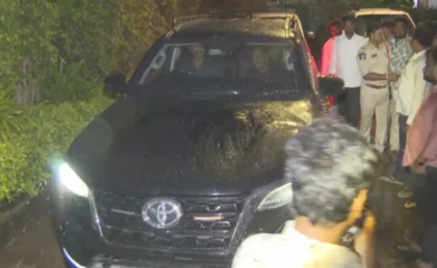 YS Jagan Mohan Reddy Bullet Proof Vehicle1