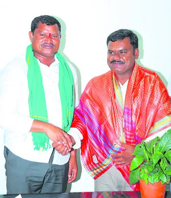 మున్సిపాలిటీల్లో పదోన్నతులు, బదిలీలు