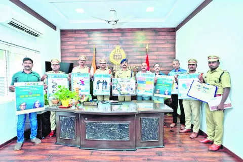 మాదకద్రవ్యాలకు దూరంగా ఉండాలి