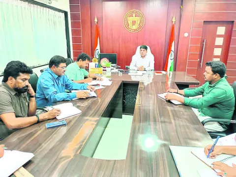 టౌన్‌ ప్లానింగ్‌ ఫిర్యాదులకు స్పెషల్‌ డెస్క్‌