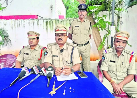 సింహాద్రిపురం దొంగతనం కేసు ఛేదన