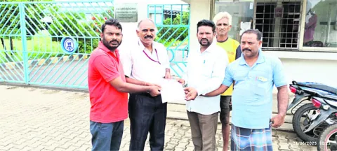 సెజ్‌ పరిశ్రమలకు సమ్మె నోటీసులు 
