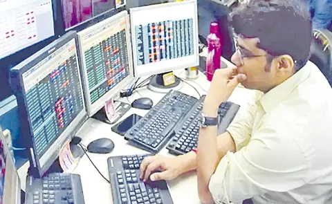 Sensex ends 158 points higher and Nifty settles above 2500010