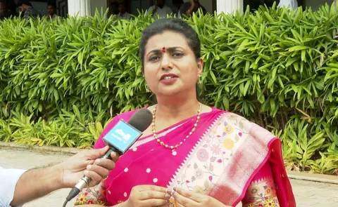 RK Roja Serious Comments On Pawan And Chandrababu