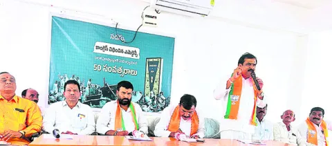 ‘ఎమర్జెన్సీ ఒక చీకటి అధ్యాయం’