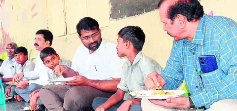 మధ్యాహ్న భోజనం రుచికరంగా ఉండాలి 