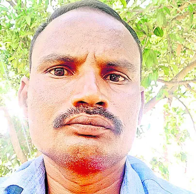 మహిళలపై దాడి చేసిన హెడ్‌ కాన్‌స్టెబుల్‌ అరెస్టు 