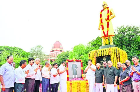 రైలు 
