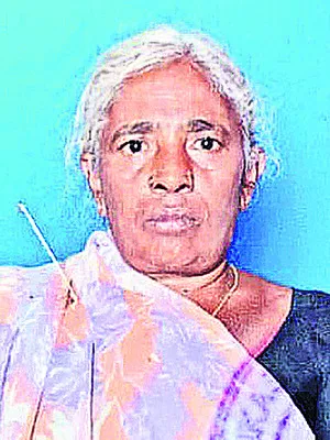 అధిక కరెంట్‌ బిల్లు తెచ్చిన విషాదం.. 
