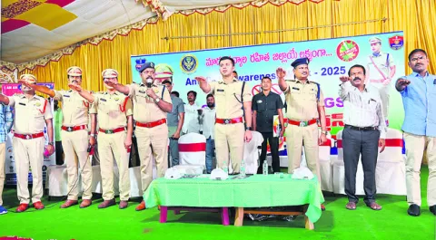 యాంటీ డ్రగ్‌ సోల్జర్‌గా పనిచేయాలి