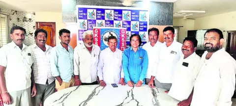బహిరం