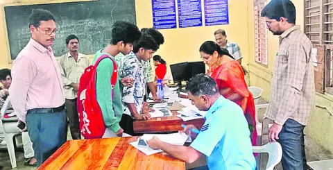 683 మంది సర్టిఫికెట్ల పరిశీలన పూర్తి 
