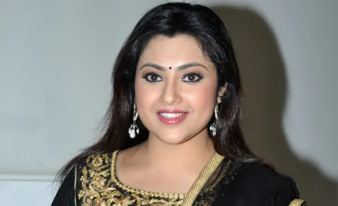 Actress Meena Likely to Join BJP?