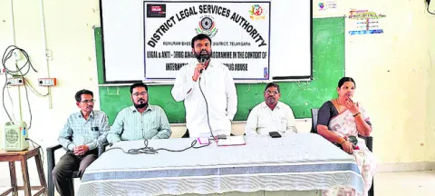 చెడు అలవాట్లకు దూరంగా ఉండాలి