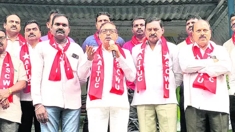 సింగరేణిలో సమ్మె సైరన్‌