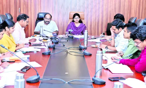 భూసేకరణ పనులు వేగవంతం చేయాలి