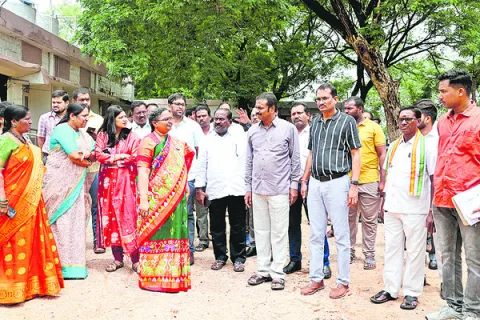 హుస్నాబాద్‌లో  నేడు మంత్రుల పర్యటన 