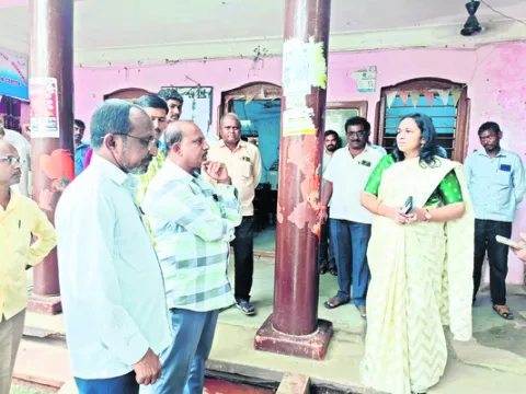 ఇసుక పక్కదారి పట్టిస్తే క్రిమినల్‌ కేసులు