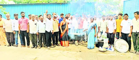 సర్వే ప్రకారం పాస్‌పుస్తకాలు అందించాలి