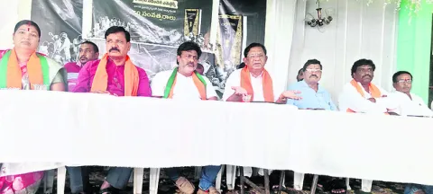 రాజ్యాంగాన్ని ఖూనీ చేసిన ఎమర్జెన్సీ