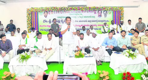 జీవో 49ని అమలు కానివ్వం