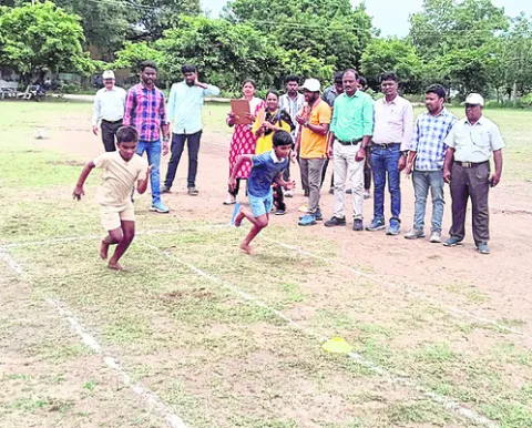 చివరి దశకు ఎంపిక పోటీలు