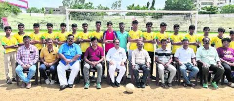 రాష్ట్రస్థాయి టోర్నీలో చాంపియన్‌గా నిలవాలి 