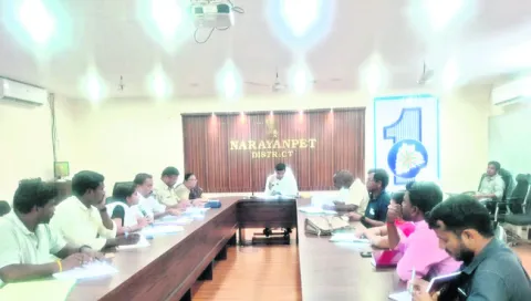 పిల్లలను పనిలో  పెట్టుకుంటే చర్యలు   
