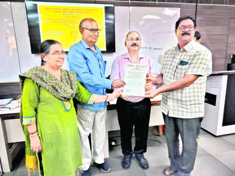 జాతీయ సదస్సులో ప్రాజెక్టు ప్రదర్శన 