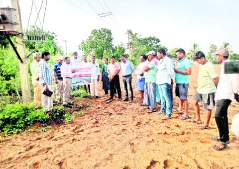 సమస్యలు ఉంటే ఫోన్‌ చేయండి : ఎస్‌ఈ