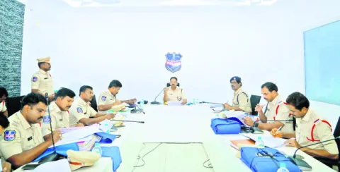 నేర రహిత సమాజమే ధ్యేయం : ఎస్పీ 
