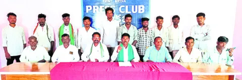 అభివృద్ధిని నిర్లక్ష్యం చేస్తే ఊరుకోం