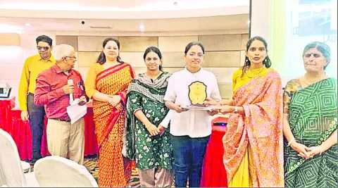 స్ఫూర్తి ప్రదాత హెలెన్‌ కెల్లర్‌  