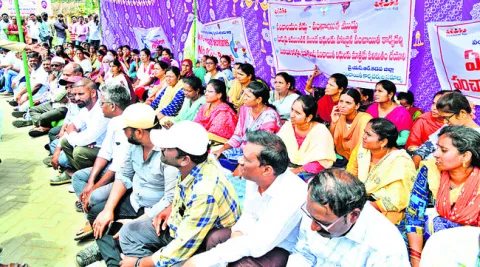 పంచాయతీ కార్యదర్శులపై పనిభారం తగ్గించాలి
