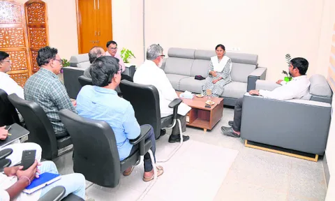 వైద్య కళాశాలలో సదుపాయాలు కల్పిస్తాం