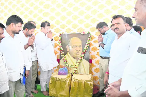 సమన్వయంతో పనిచేయాలి