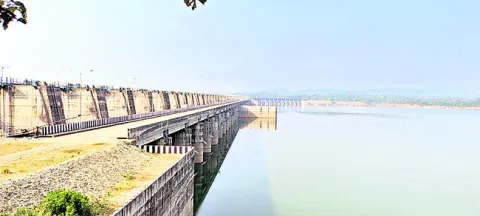 సమ్మక్క సాగర్‌కు జలకళ..