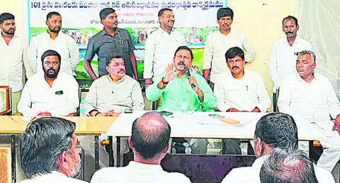 పార్టీ కోసం పనిచేసే వారికి గుర్తింపు 